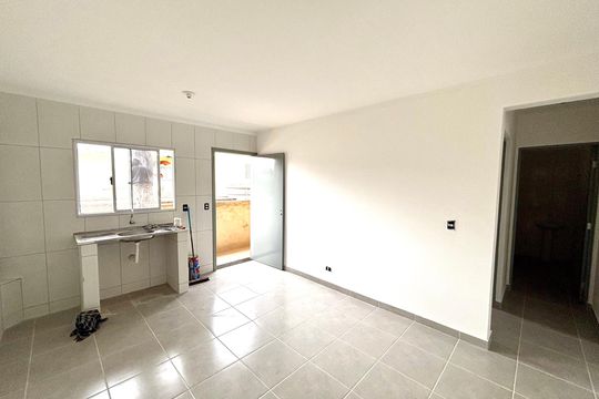 Casa para alugar com 1 quarto, 33m² em Jardim Dayse, Ferraz de Vasconcelos