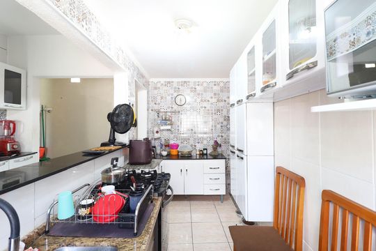 Casa à venda com 4 quartos, 260m² em Vila Ede, São Paulo