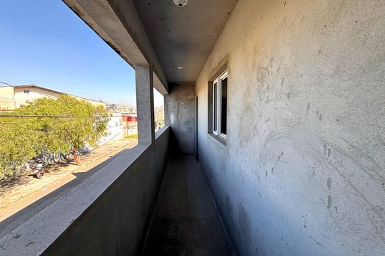Corredor de casa para alugar com 2 quartos, 54m² em Jardim Dayse, Ferraz de Vasconcelos