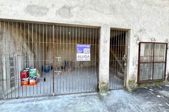 Fachada de casa para alugar com 2 quartos, 54m² em Jardim Dayse, Ferraz de Vasconcelos