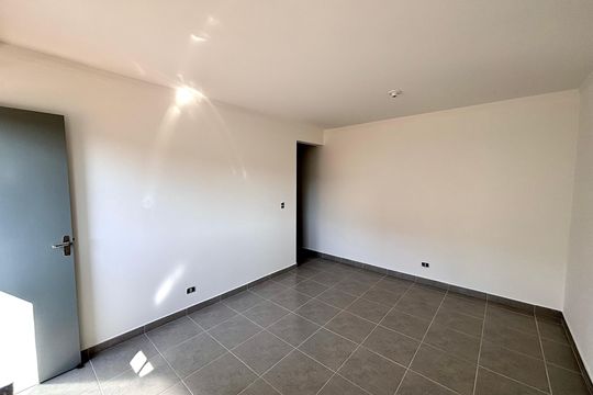 Casa para alugar com 1 quarto, 36m² em Jardim Dayse, Ferraz de Vasconcelos