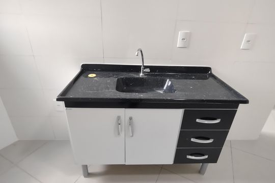 Cozinha de apartamento para alugar com 1 quarto, 34m² em São José, São Caetano do Sul