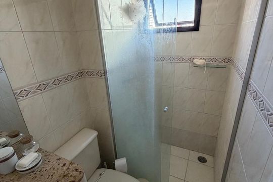Banheiro de apartamento à venda com 3 quartos, 74m² em Vila Mariana, São Paulo