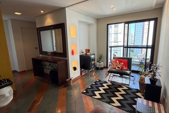 Apartamento à venda com 3 quartos, 74m² em Vila Mariana, São Paulo