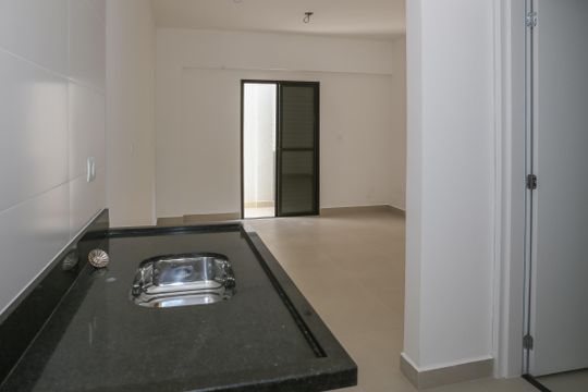 Cozinha de kitnet/studio à venda com 1 quarto, 34m² em Lapa, São Paulo