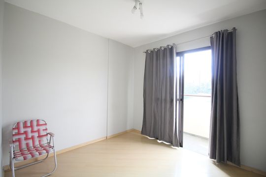 Sala de apartamento para alugar com 3 quartos, 70m² em Panamby, São Paulo