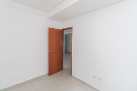 Quarto de apartamento para alugar com 2 quartos, 40m² em Vila Paiva, São Paulo