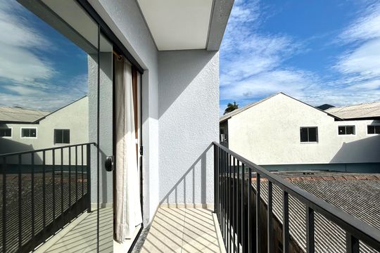 Varanda  de kitnet/studio para alugar com 1 quarto, 29m² em Campeche, Florianópolis
