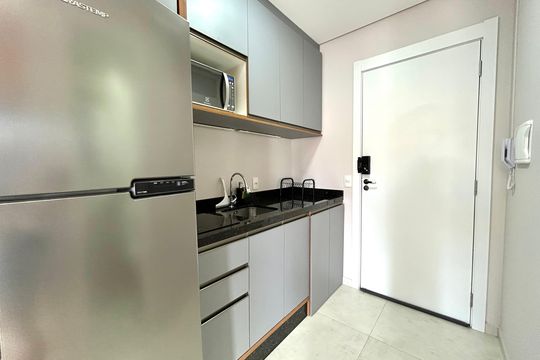 Cozinha  de kitnet/studio para alugar com 1 quarto, 29m² em Campeche, Florianópolis