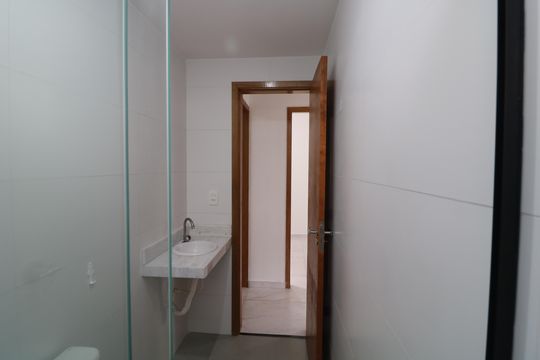 Banheiro de apartamento para alugar com 2 quartos, 43m² em Vila Formosa, São Paulo