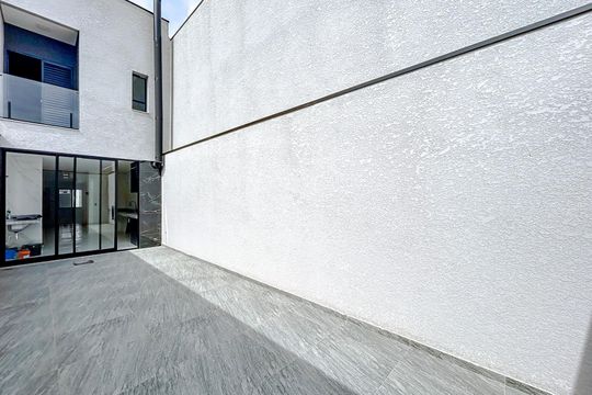 Área externa de casa à venda com 4 quartos, 150m² em Vila Carrão, São Paulo