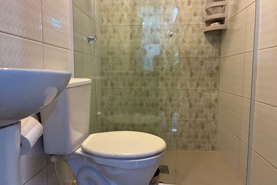 Banheiro de kitnet/studio para alugar com 1 quarto, 40m² em Campinas, São José
