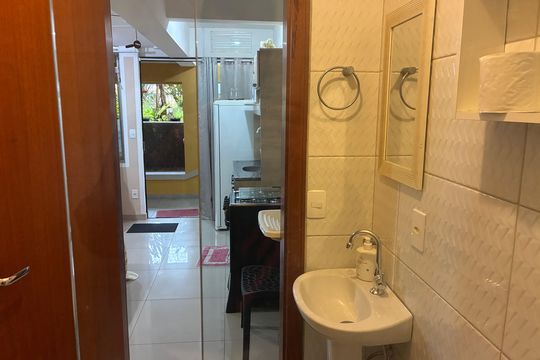Banheiro de kitnet/studio para alugar com 1 quarto, 40m² em Campinas, São José