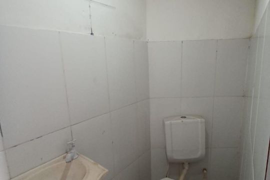 Banheiro de casa à venda com 3 quartos, 360m² em Santa Monica, Belo Horizonte