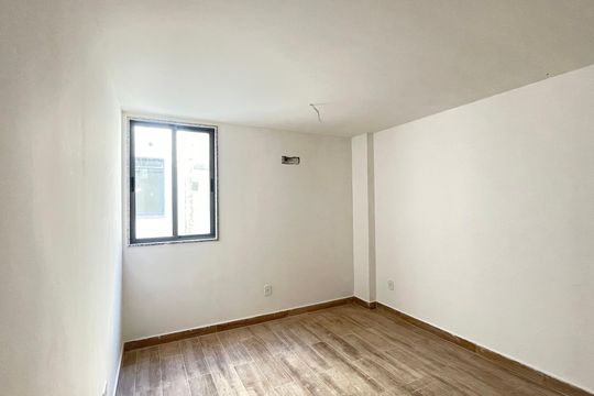 Quarto  de apartamento à venda com 2 quartos, 68m² em Vila Isabel, Rio de Janeiro