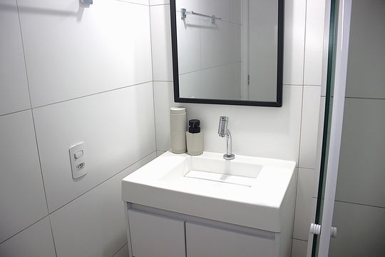 Banheiro de apartamento à venda com 1 quarto, 25m² em Bela Vista, São Paulo