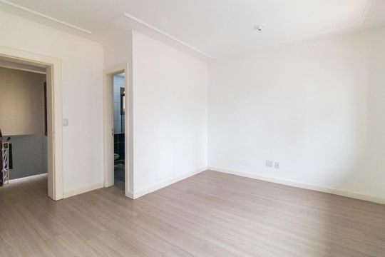 Quarto 3 de casa para alugar com 3 quartos, 430m² em Santa Tereza, Porto Alegre