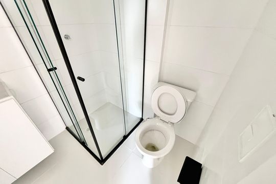 Banheiro de kitnet/studio à venda com 1 quarto, 31m² em Parada Inglesa, São Paulo