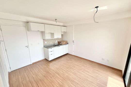 Kitnet/Studio à venda com 1 quarto, 31m² em Parada Inglesa, São Paulo