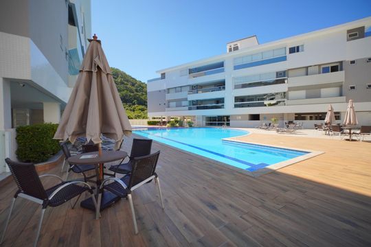 Piscina de apartamento para alugar com 2 quartos, 106m² em Ingleses Norte, Florianópolis