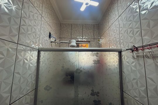 Casa à venda com 6 quartos, 250m² em Vereda, Contagem