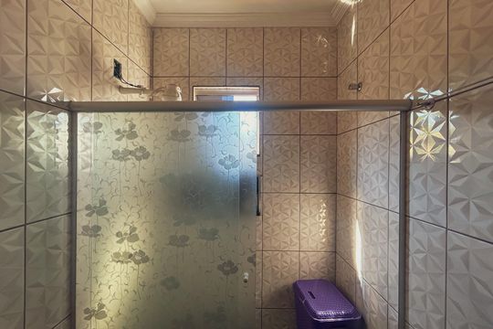 Casa à venda com 6 quartos, 250m² em Vereda, Contagem