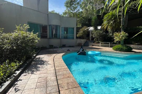 Casa de Condomínio à venda com 4 quartos, 853m² em Paineiras do Morumbi, São Paulo