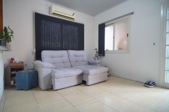 Sala de casa à venda com 4 quartos, 195m² em Feitoria, São Leopoldo