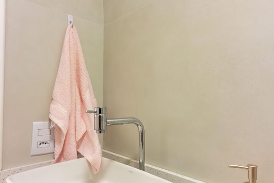 Banheiro de apartamento para alugar com 1 quarto, 45m² em Vila Yolanda, Osasco
