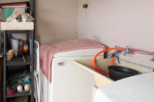 Área de Serviço de casa à venda com 3 quartos, 125m² em Parque Assuncao, Taboão da Serra