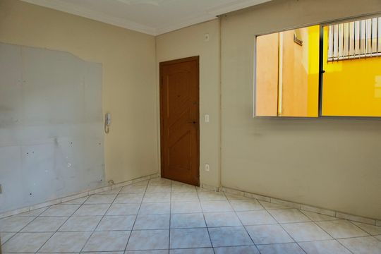 Sala de apartamento à venda com 2 quartos, 47m² em Vila Magnesita, Belo Horizonte