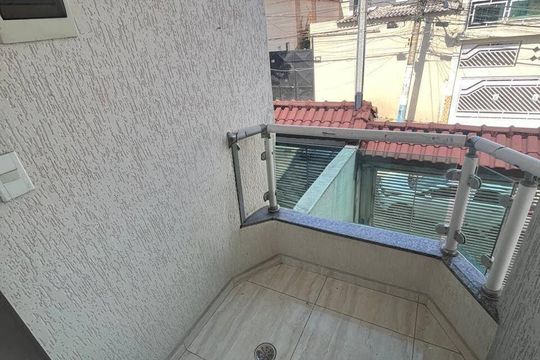 Varanda de casa à venda com 3 quartos, 120m² em Jardim Santa Teresinha, São Paulo