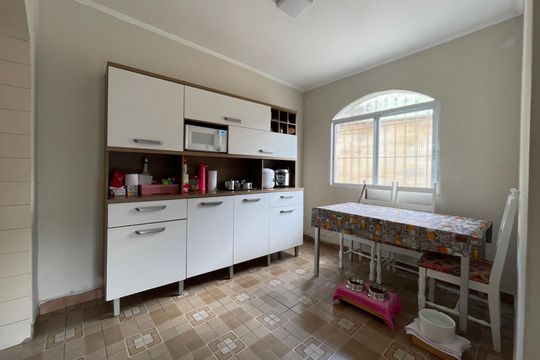 Casa à venda com 3 quartos, 250m² em Vila Nossa Senhora do Retiro, São Paulo