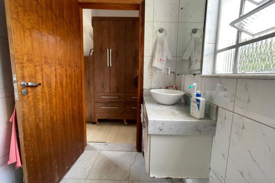 Casa à venda com 3 quartos, 250m² em Vila Nossa Senhora do Retiro, São Paulo