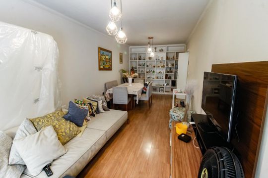 Casa à venda com 3 quartos, 202m² em Vila Prel, São Paulo