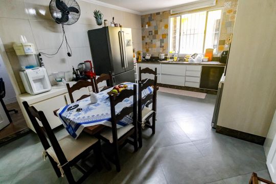 Cozinha - Armários de casa à venda com 3 quartos, 202m² em Vila Prel, São Paulo