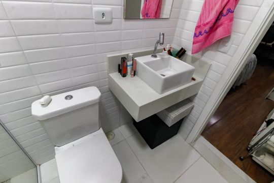 Banheiro da Suíte 2 de casa à venda com 3 quartos, 202m² em Vila Prel, São Paulo