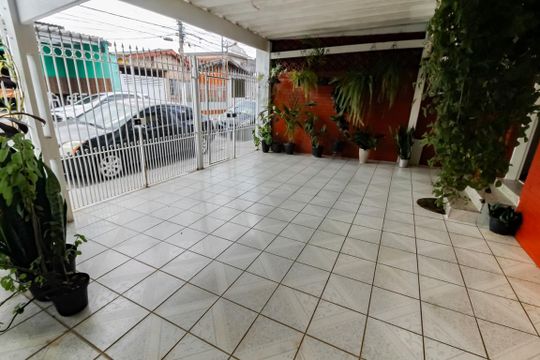 Garagem de casa à venda com 3 quartos, 202m² em Vila Prel, São Paulo