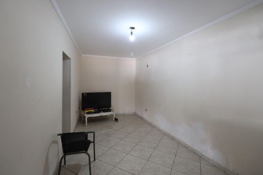 Sala de casa à venda com 4 quartos, 157m² em Vila Nova Manchester, São Paulo