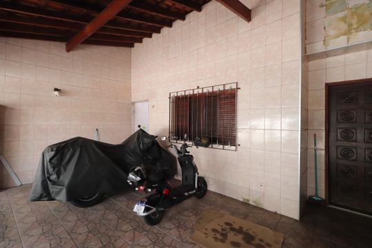 Garagem de casa à venda com 4 quartos, 157m² em Vila Nova Manchester, São Paulo