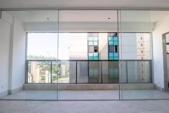 Apartamento à venda com 4 quartos, 131m² em Lourdes, Belo Horizonte