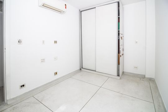 Quarto 2 de apartamento para alugar com 3 quartos, 95m² em Perdizes, São Paulo