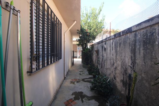 Quintal lateral de casa à venda com 3 quartos, 206m² em Interlagos, São Paulo