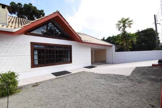 Área externa - Varanda de casa à venda com 6 quartos, 280m² em Santo Inácio, Curitiba