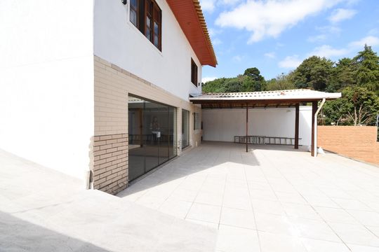 Área externa de casa à venda com 6 quartos, 280m² em Santo Inácio, Curitiba