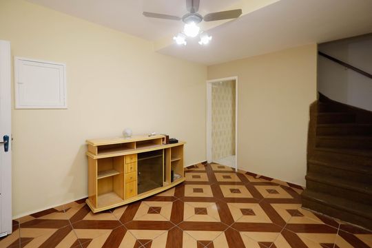 Casa à venda com 2 quartos, 99m² em Vila Constança, São Paulo