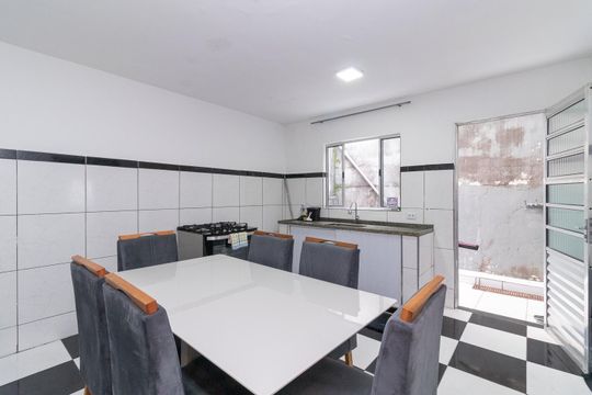 Cozinha 2 de casa à venda com 5 quartos, 200m² em Conjunto Habitacional Padre Jose de Anchieta, São Paulo