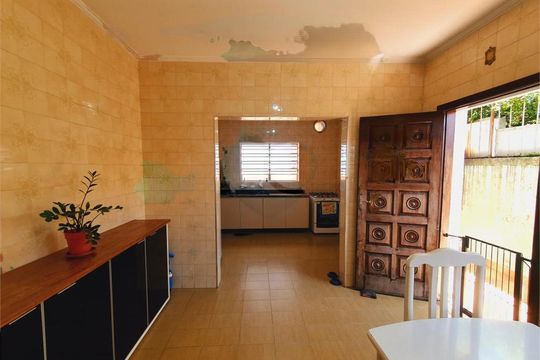 Casa à venda com 3 quartos, 200m² em Vila Tiradentes, São Paulo