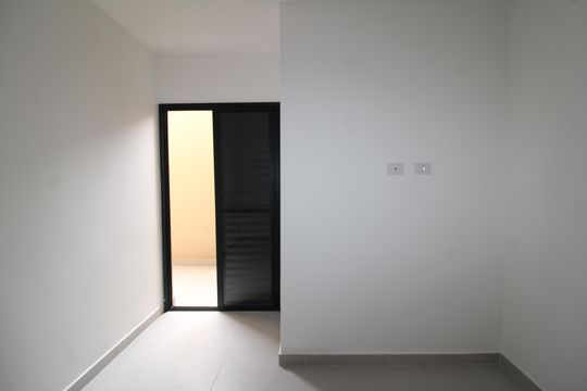 Quarto 1 de apartamento à venda com 2 quartos, 37m² em Vila Constança, São Paulo
