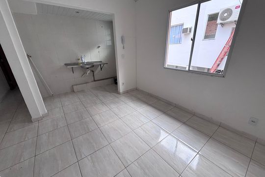 Casa para alugar com 1 quarto, 50m² em Recreio dos Bandeirantes, Rio de Janeiro